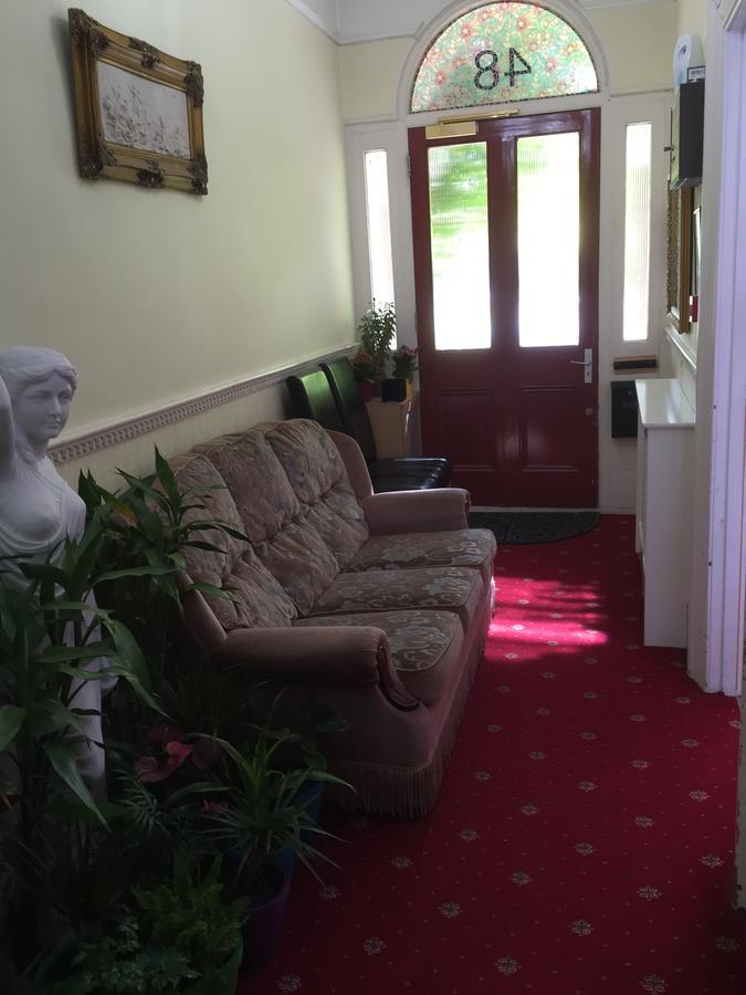 St. James'S Guest House London Bagian luar foto