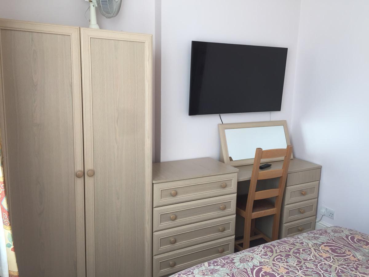 St. James'S Guest House London Bagian luar foto